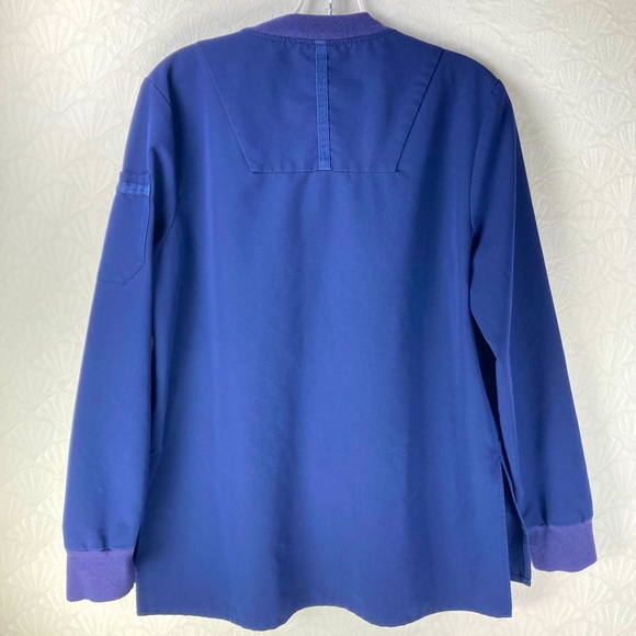 FIGS | FIONx Bellery Scrub Jacket Navy Blue (size Medium) - Picture 2 of 8